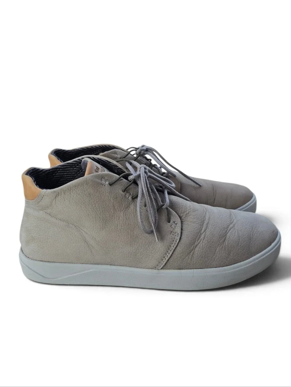 OluKai Men's Nana Hele Chukka Boots Waterproof Fog Grey Size 11.5